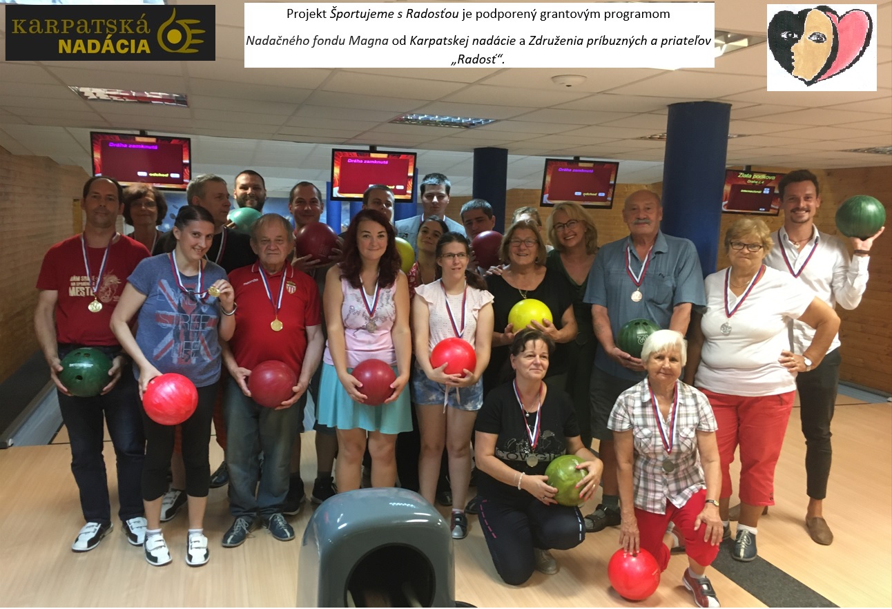 Bowlingový turnaj s podporou Karpatskej nadácie
